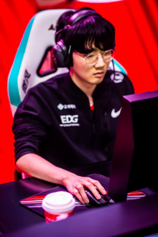 绝地求生33.2版本更新萨诺地图物资运输车重返战场